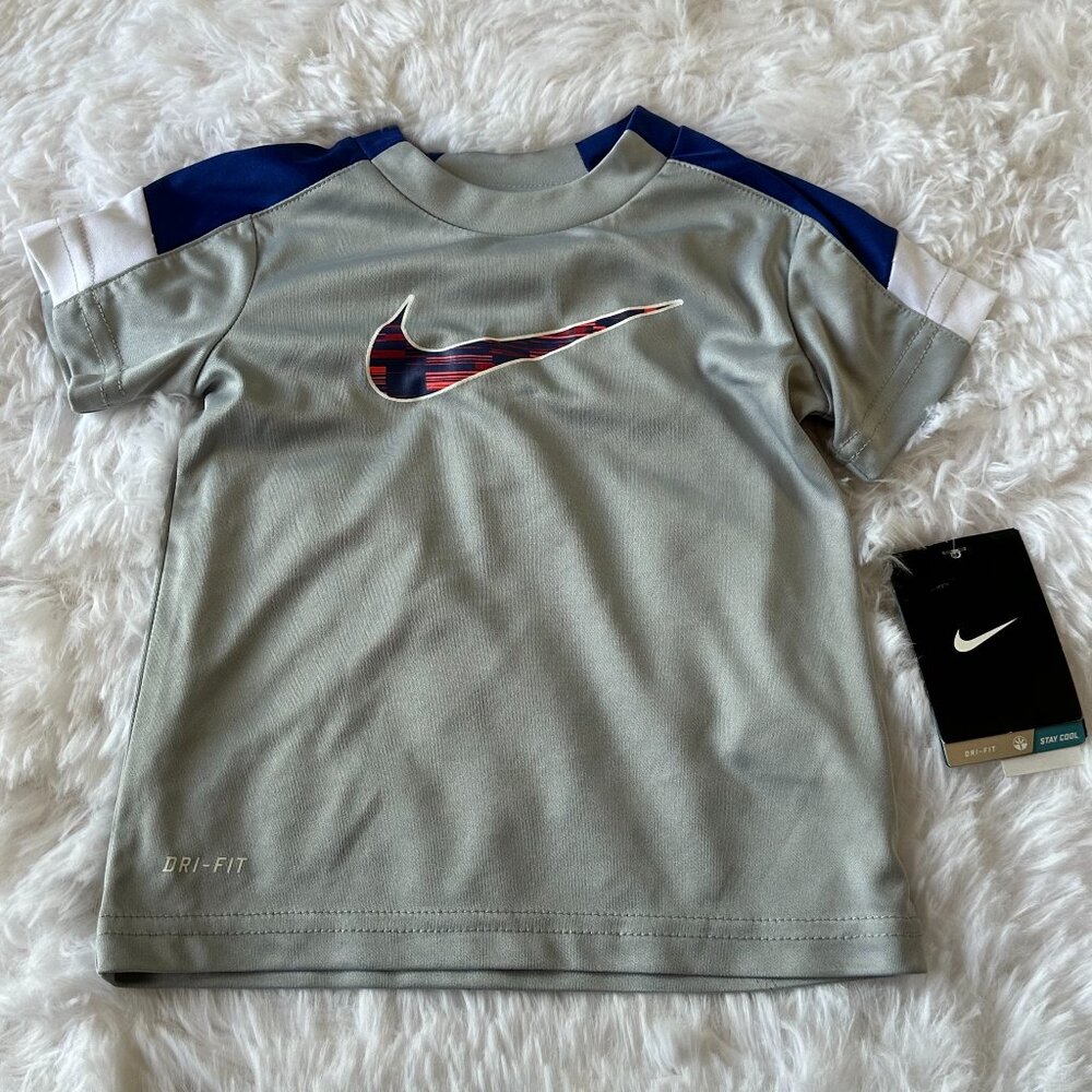 NWT Nike Dri-Fit T-Shirt Kids Sz 2T GRAY Short Sleeve Standard Fit